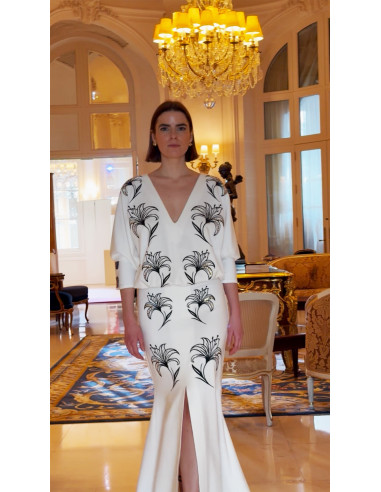 WHITE EMBROIDERED LONG DRESS