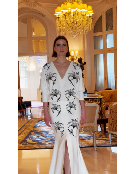 WHITE EMBROIDERED LONG DRESS