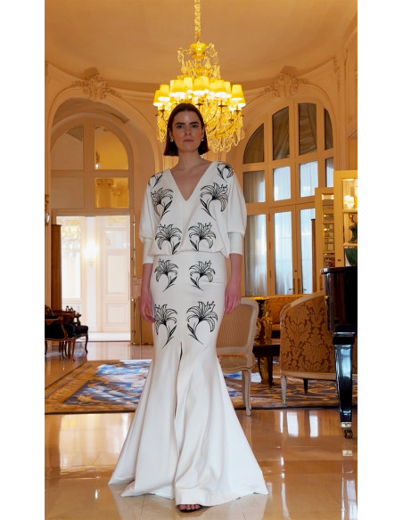 WHITE EMBROIDERED LONG DRESS